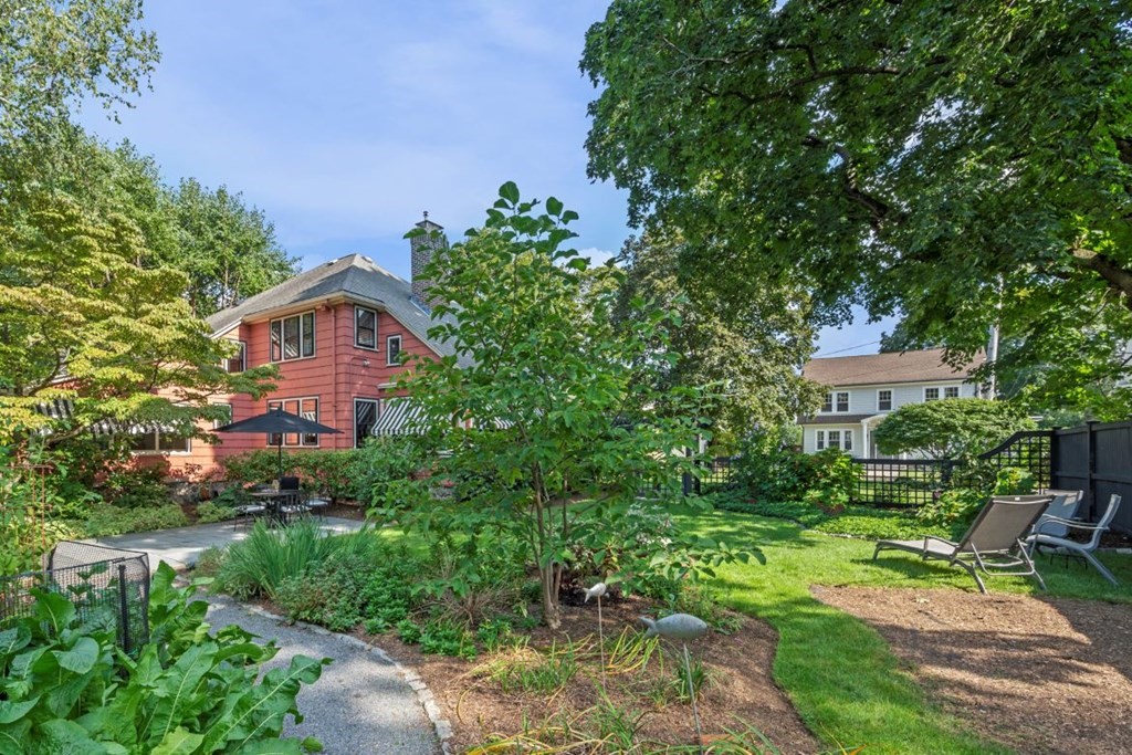 54 Lawler Rd