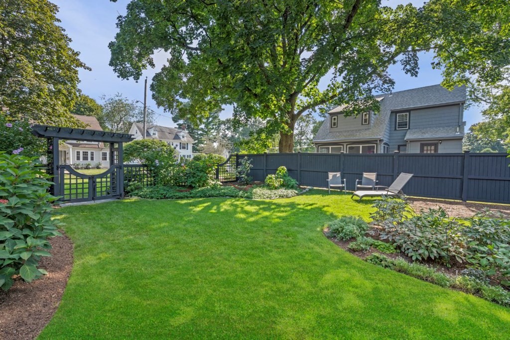 54 Lawler Rd