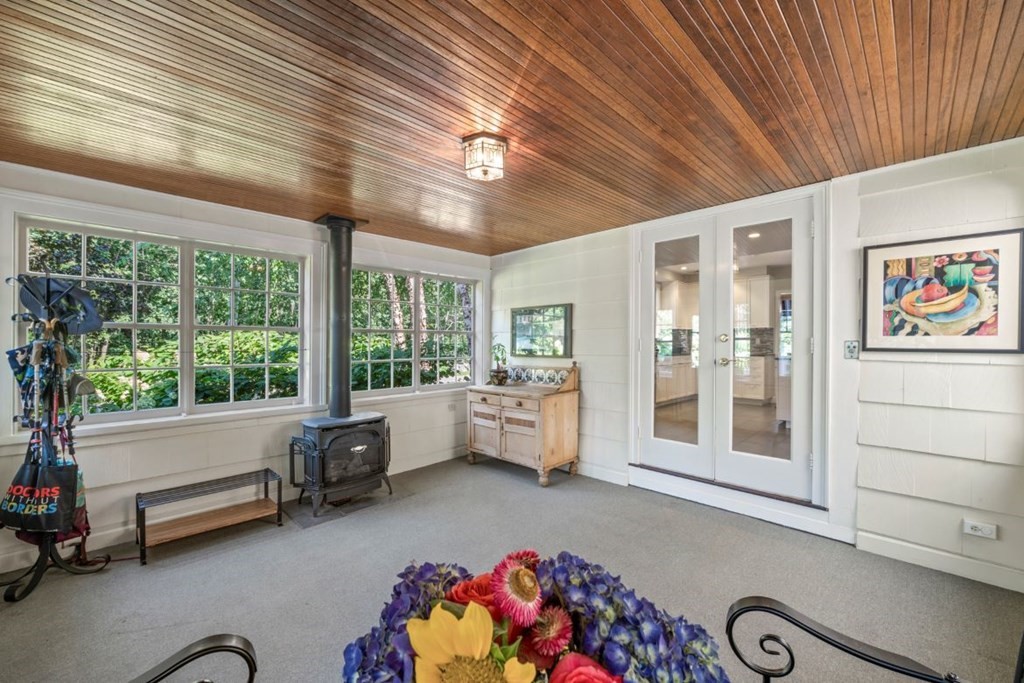 54 Lawler Rd