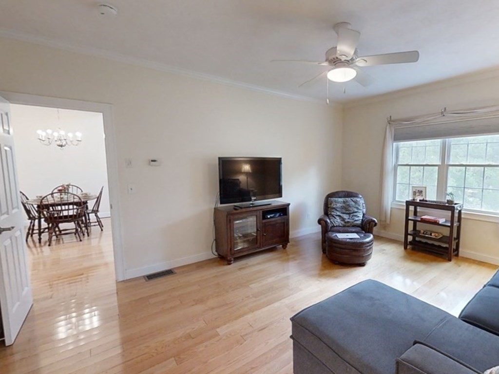 50 Lynnes Way # 50
