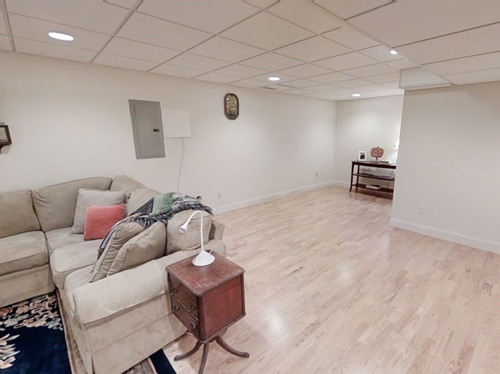 50 Lynnes Way # 50