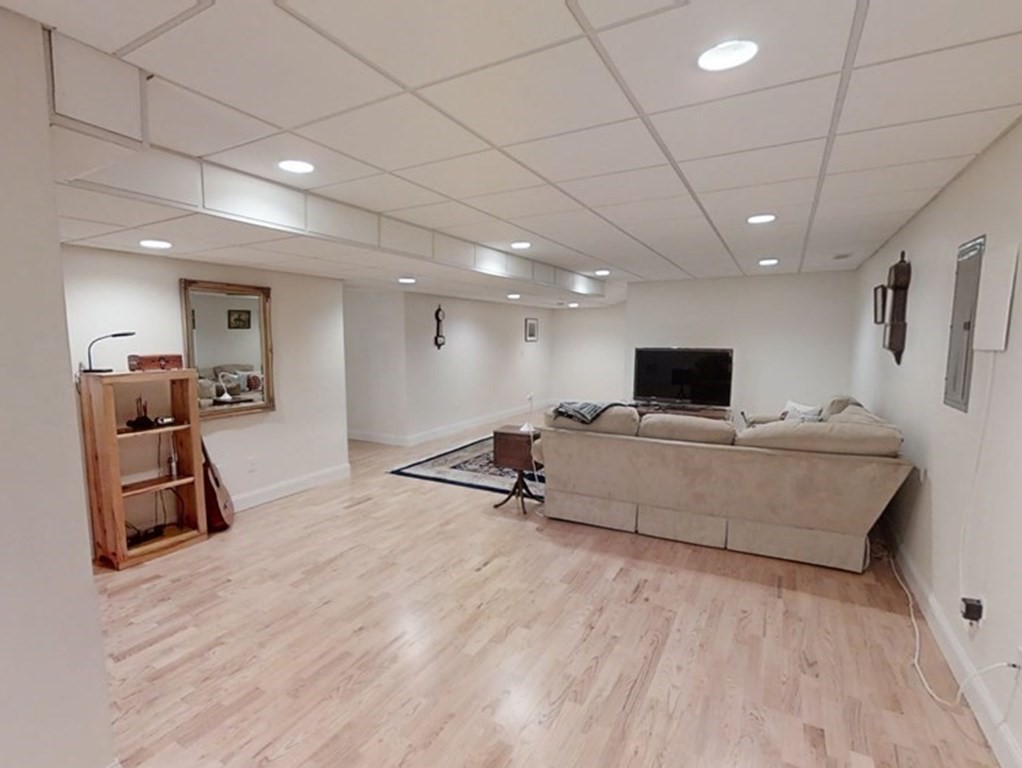 50 Lynnes Way # 50