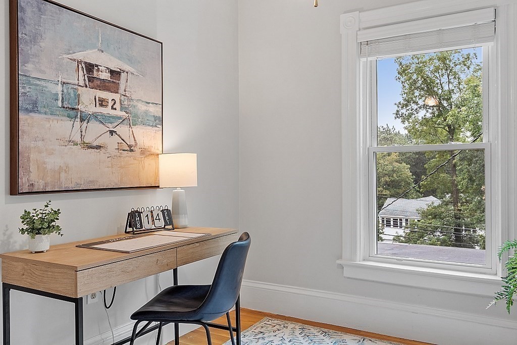 637 Massachusetts Ave # 637