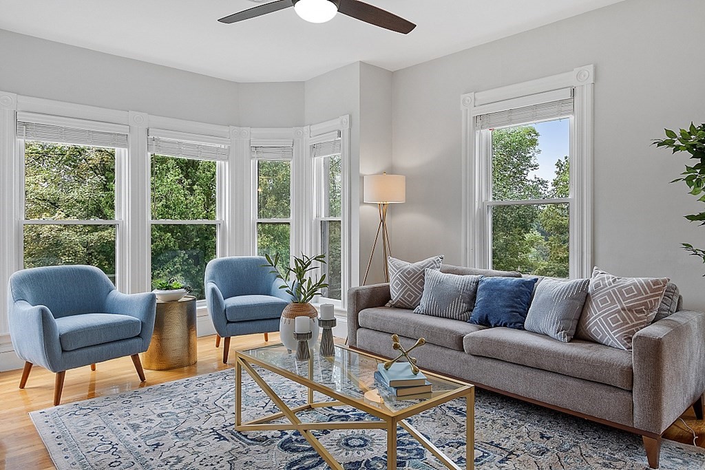 637 Massachusetts Ave # 637