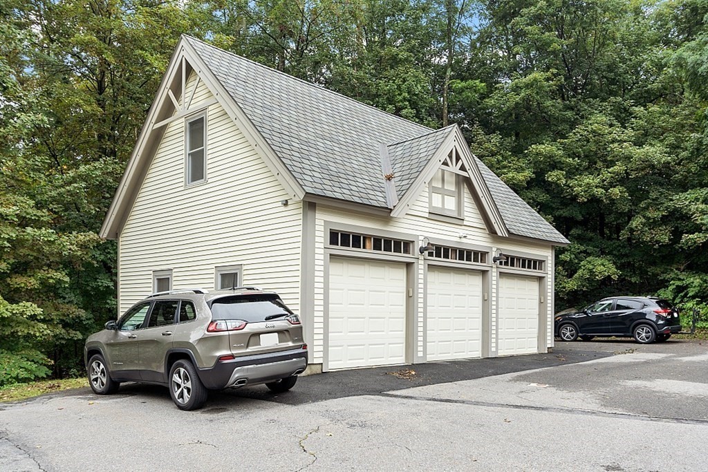 637 Massachusetts Ave # 637