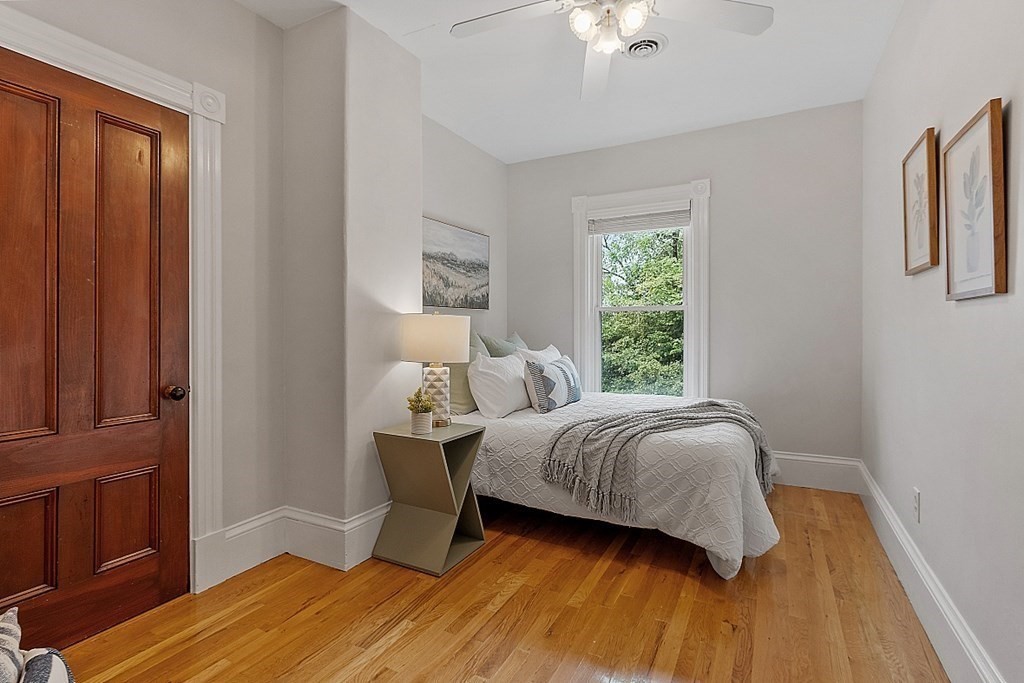 637 Massachusetts Ave # 637