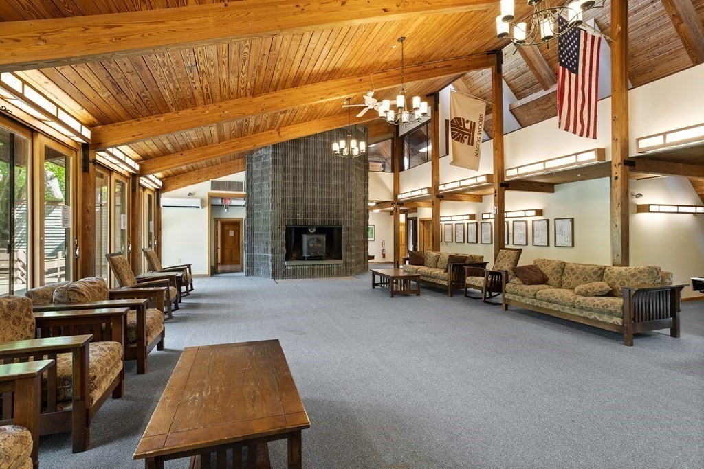 214 Meadows Edge # 214