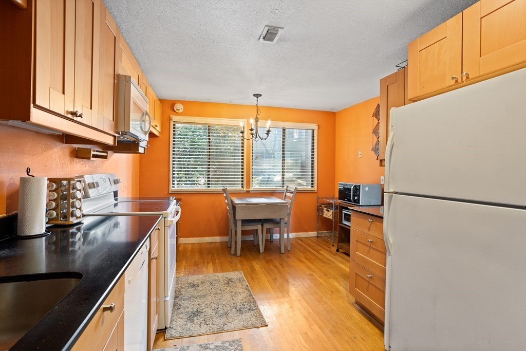 214 Meadows Edge # 214
