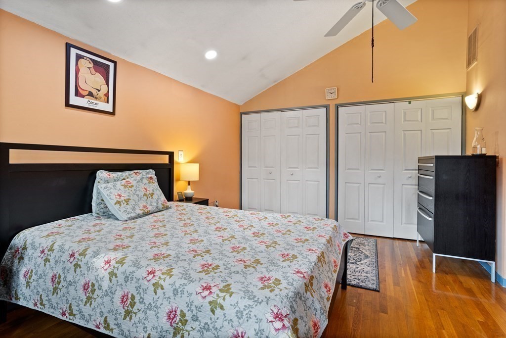 214 Meadows Edge # 214
