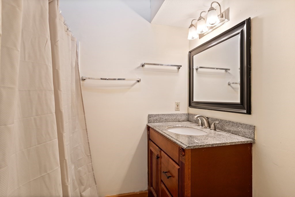 214 Meadows Edge # 214