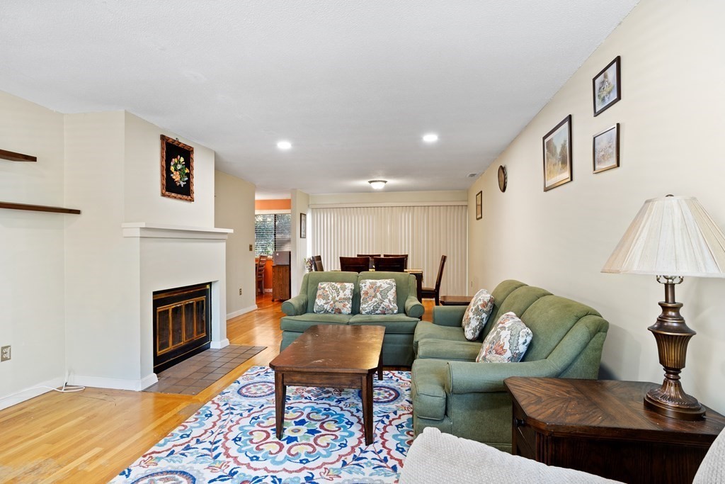 214 Meadows Edge # 214