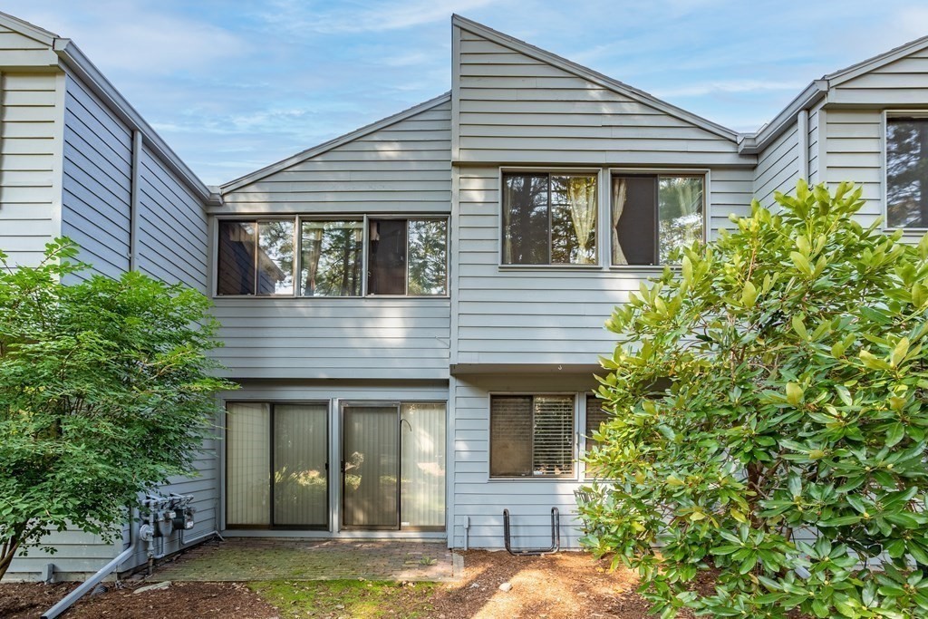 214 Meadows Edge # 214