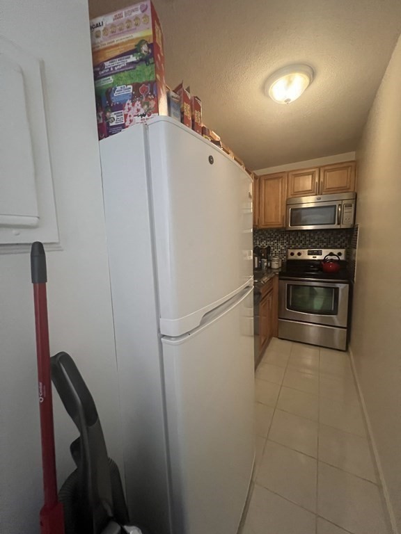 175 Ward St # 82
