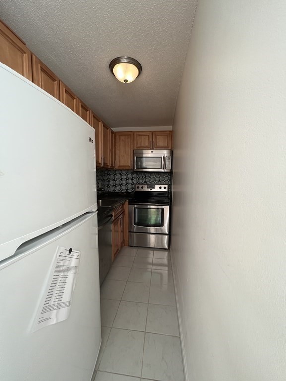 175 Ward St # 82