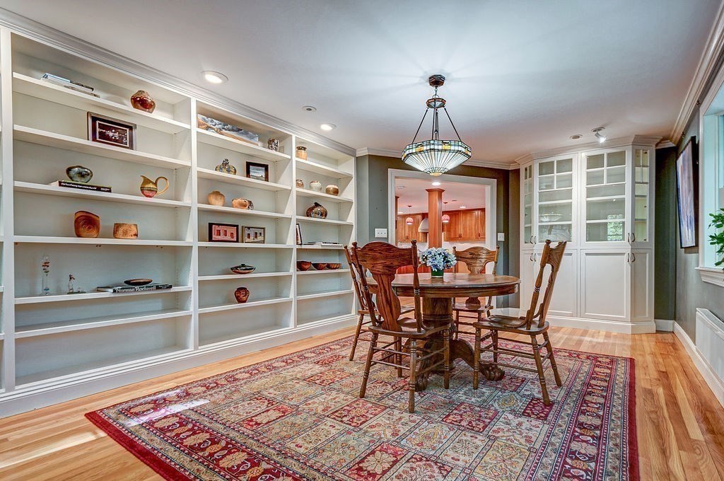 26 Revolutionary Rd