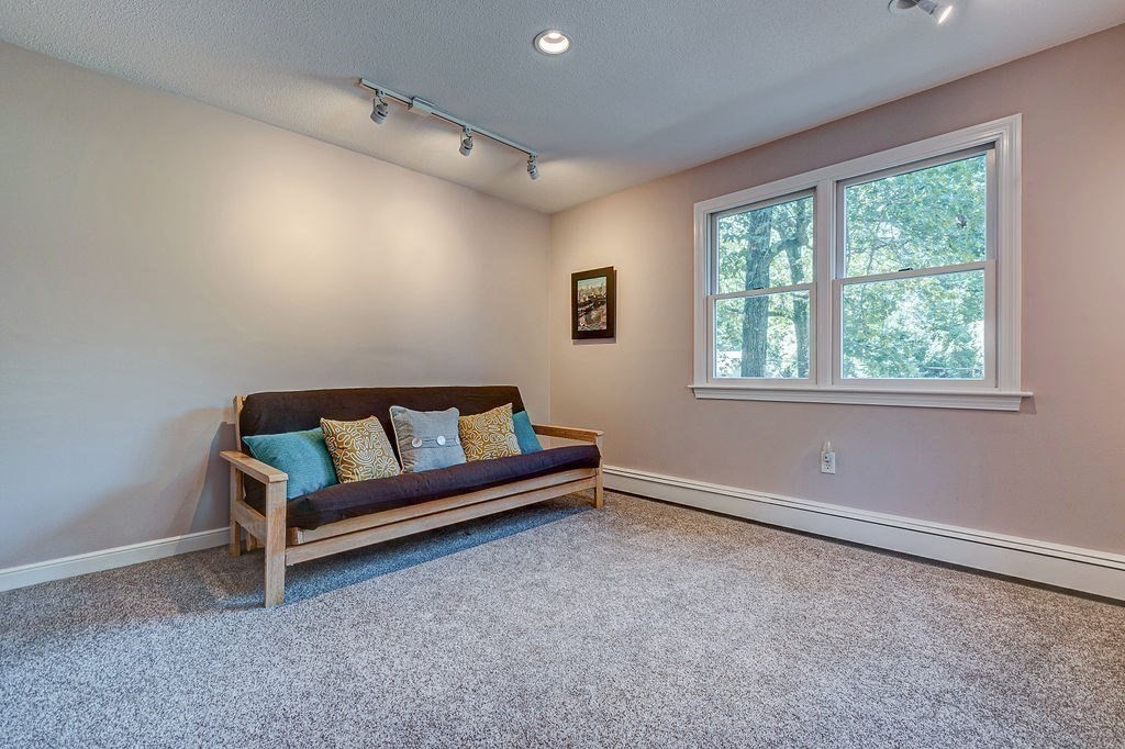 26 Revolutionary Rd