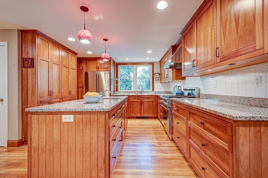 26 Revolutionary Rd