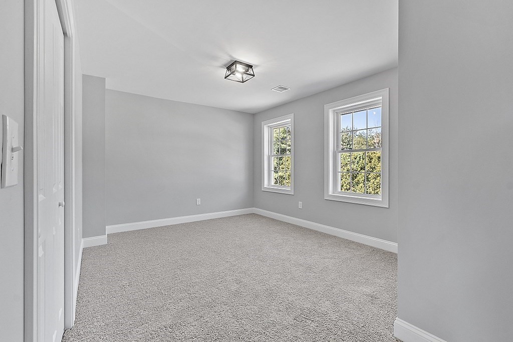 15 Will Thompson Way