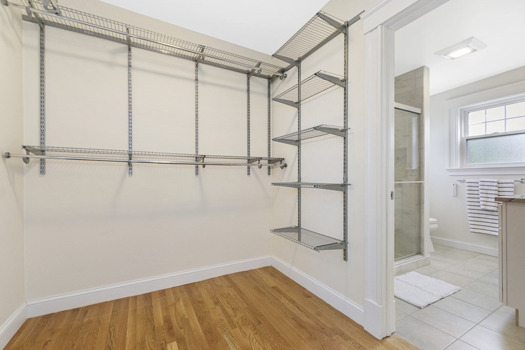 23 N Warren St