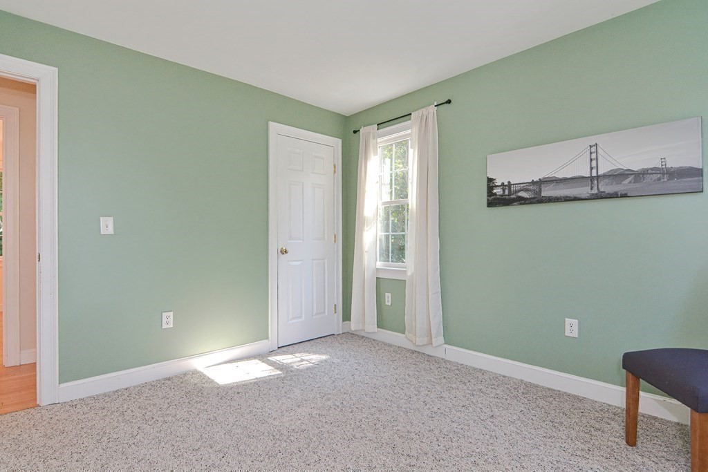 513 Taylor Rd