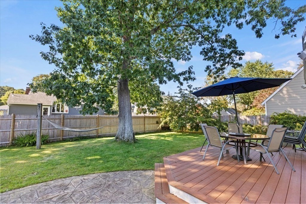 21 Foster Dr