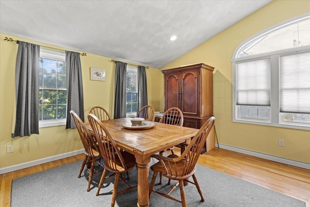 21 Foster Dr