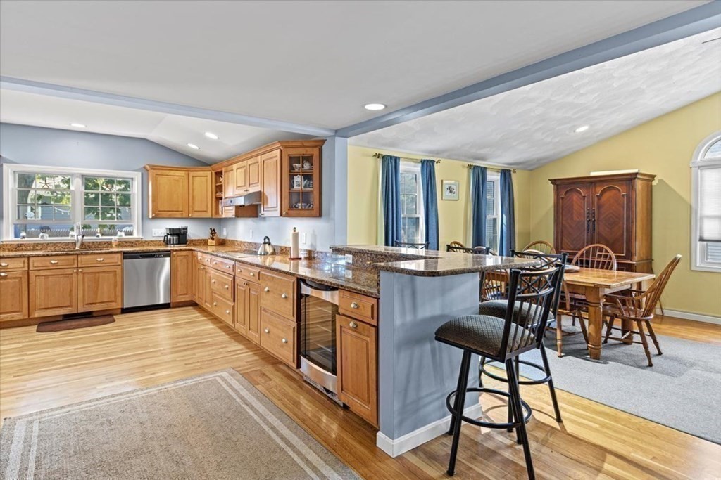21 Foster Dr