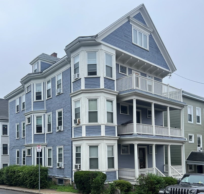 43 Parker Hill Ave
