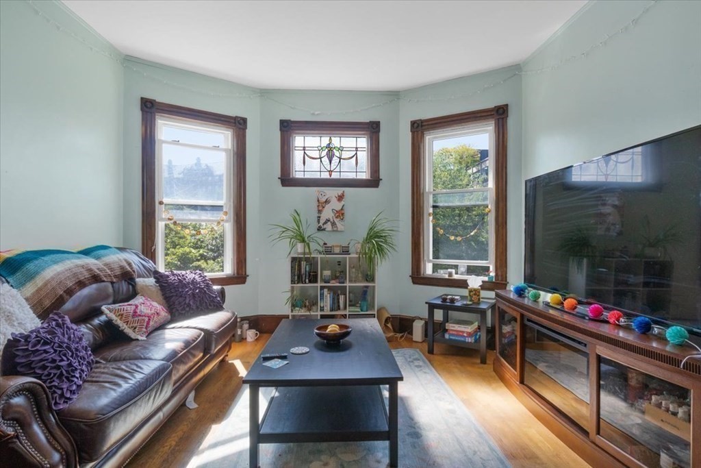 43 Parker Hill Ave