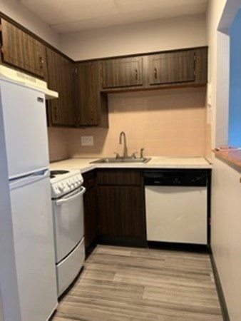 1011 Main Street # 4
