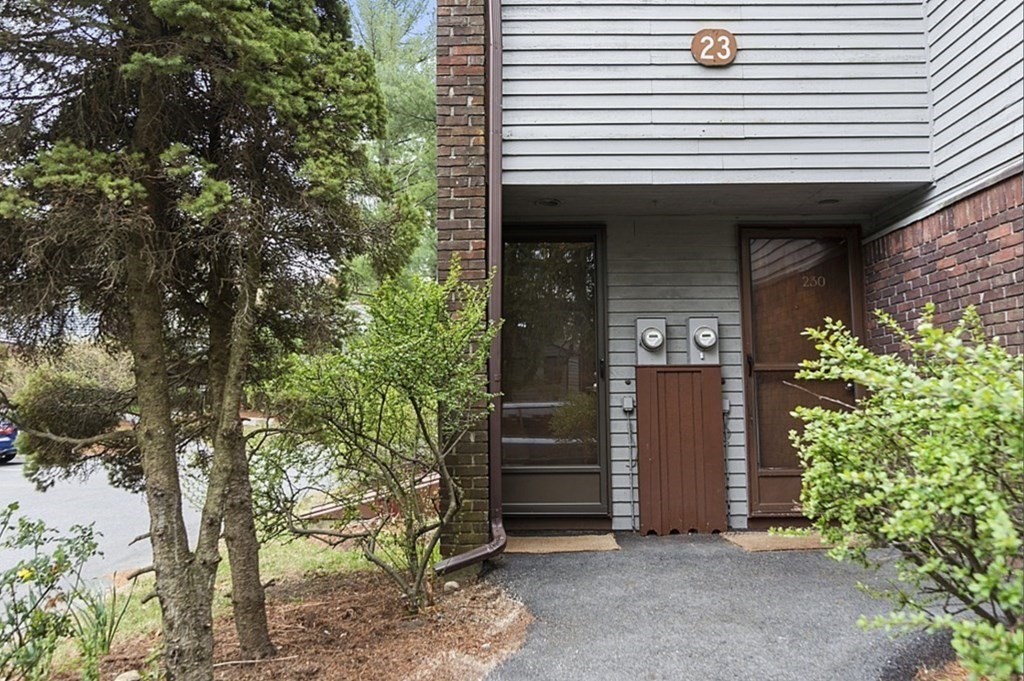 231 Old Beaverbrook # 231