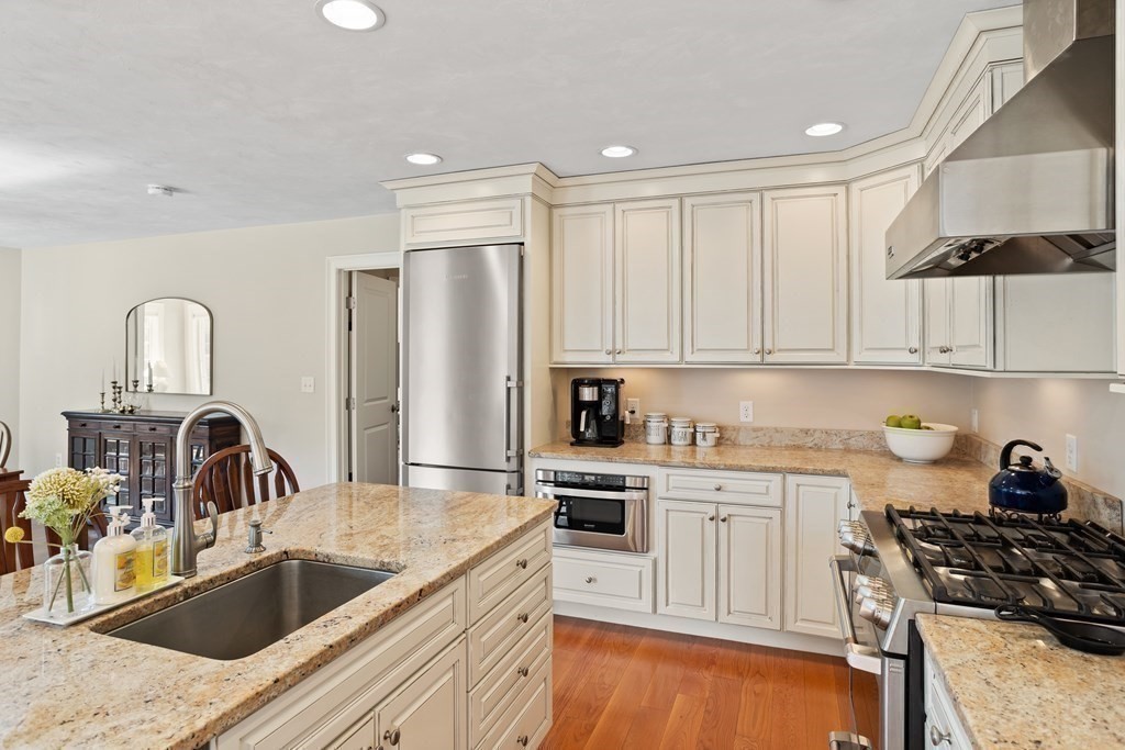 145 Old Farm Way