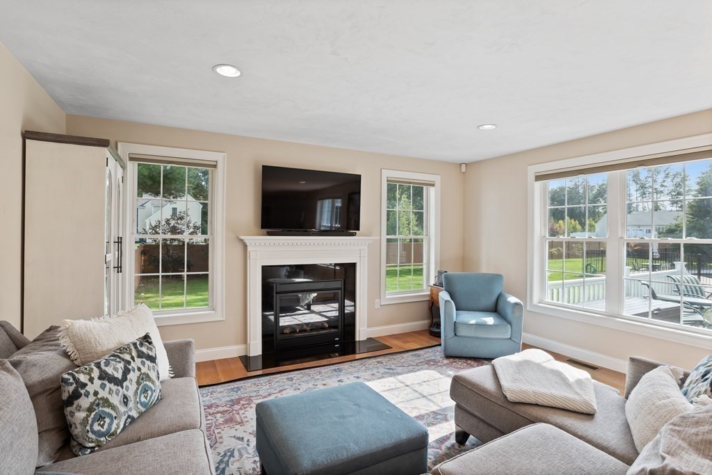 145 Old Farm Way