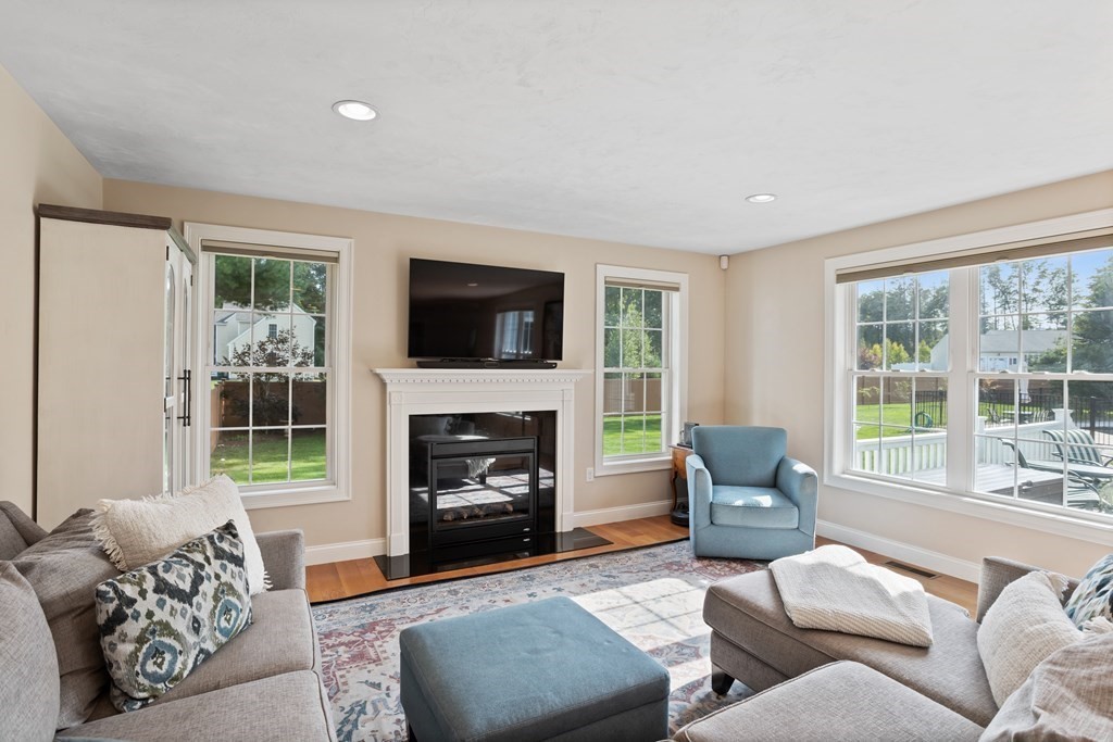 145 Old Farm Way