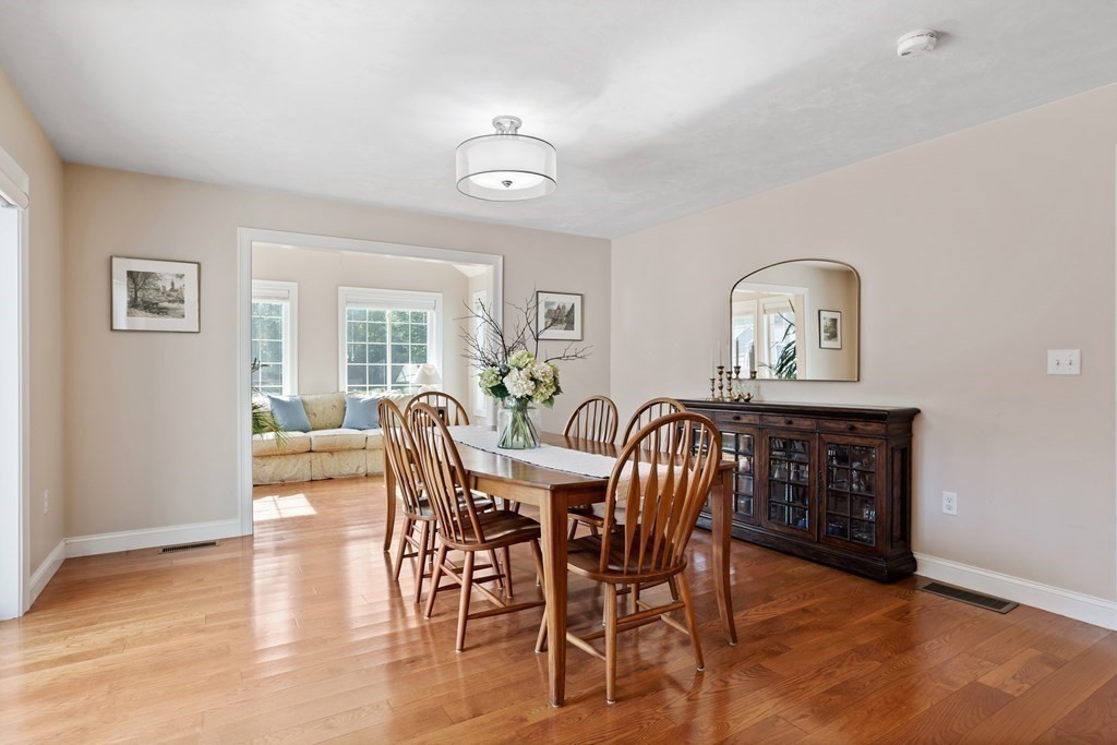 145 Old Farm Way