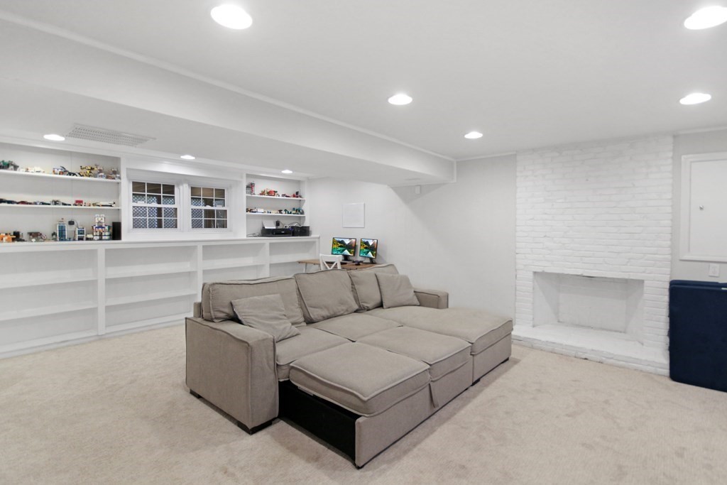 12 Prairie Road
