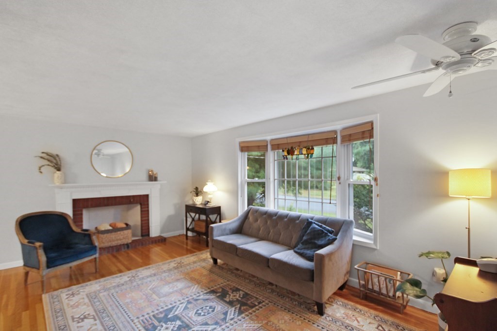 12 Prairie Road
