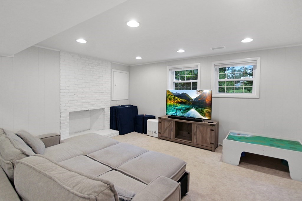 12 Prairie Road