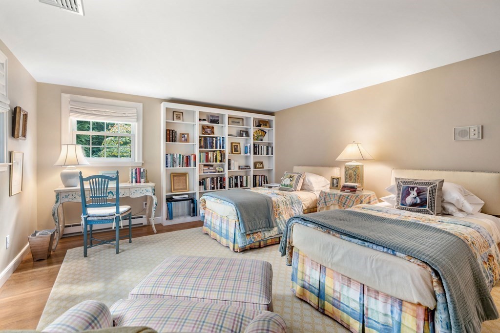 17 Fields Pond Road