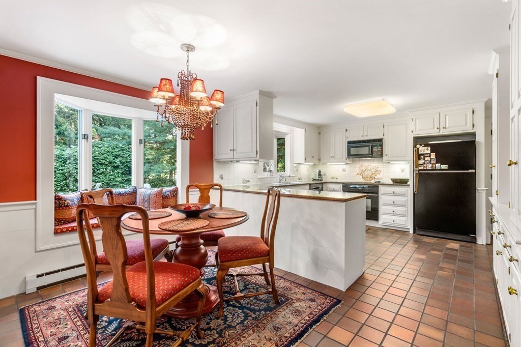 17 Fields Pond Road