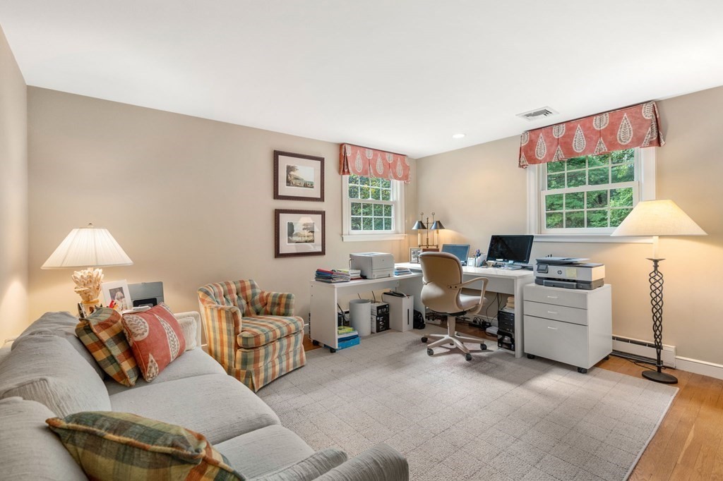 17 Fields Pond Road