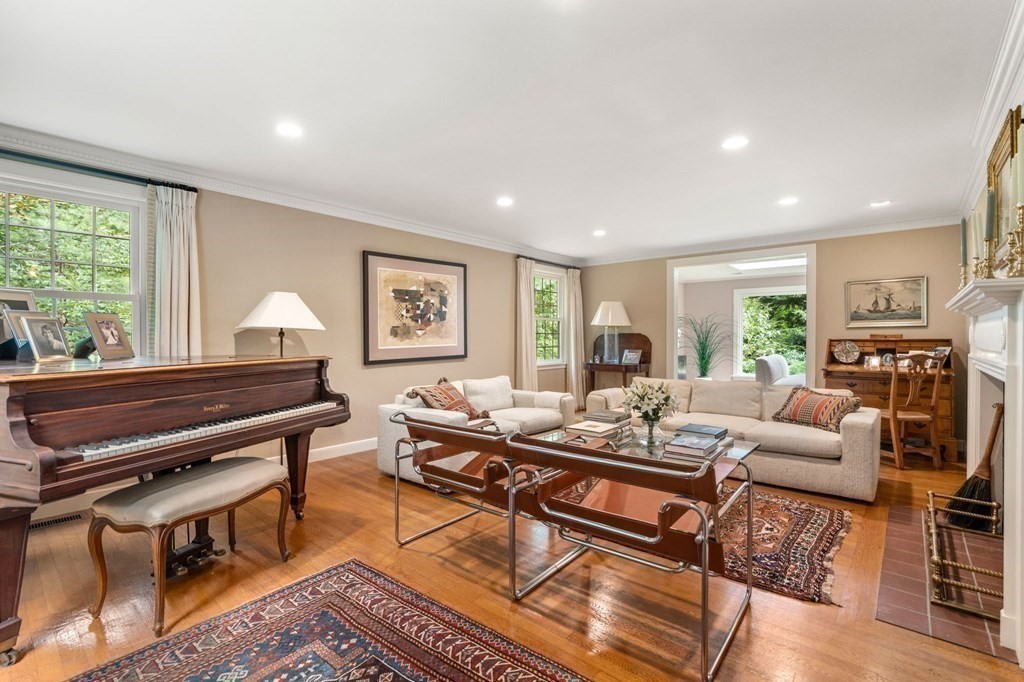17 Fields Pond Road