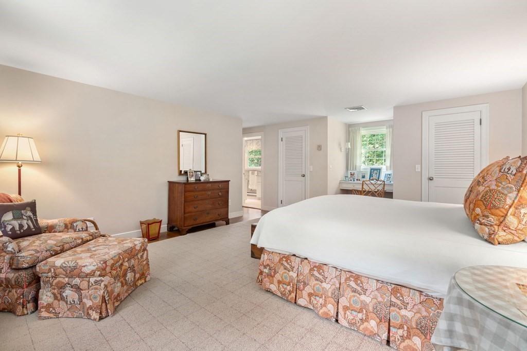 17 Fields Pond Road