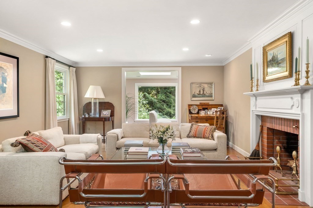 17 Fields Pond Road