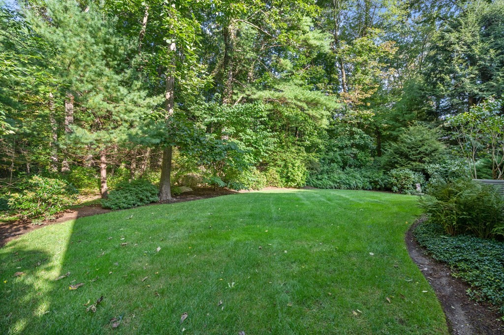 17 Fields Pond Road