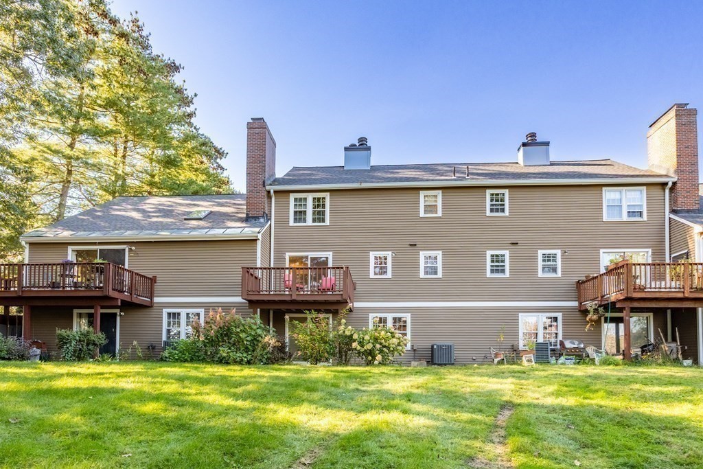 49 Cortland Ln # 49