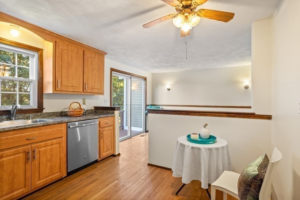 49 Cortland Ln # 49