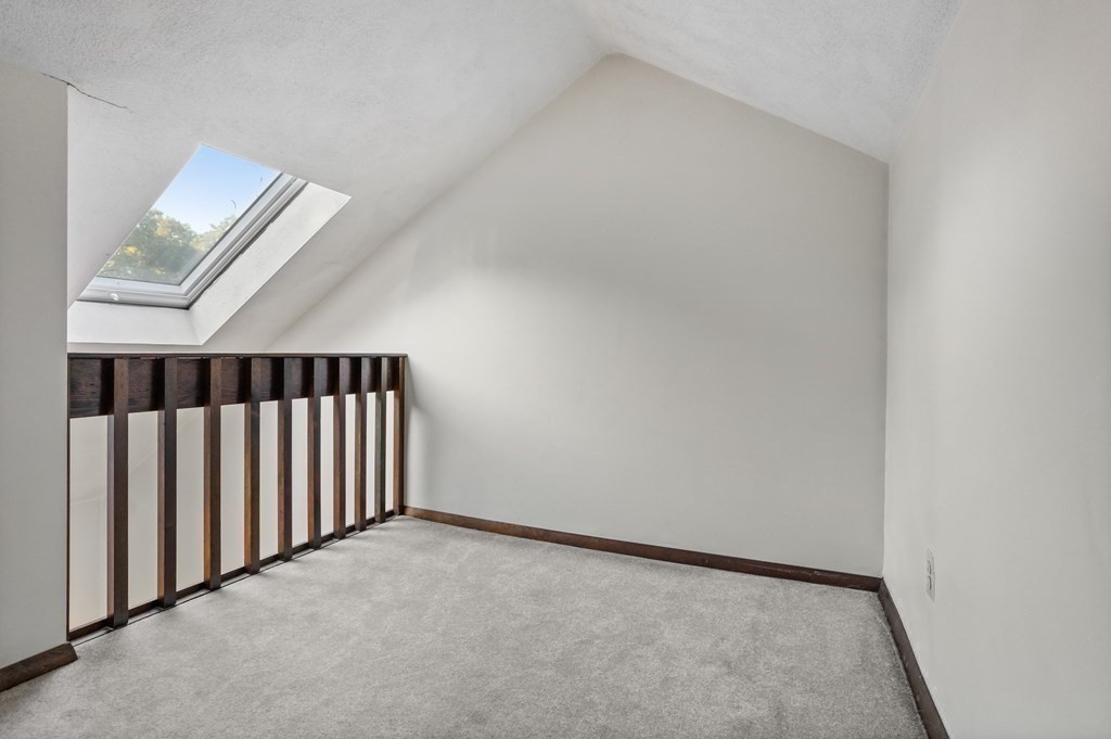 49 Cortland Ln # 49