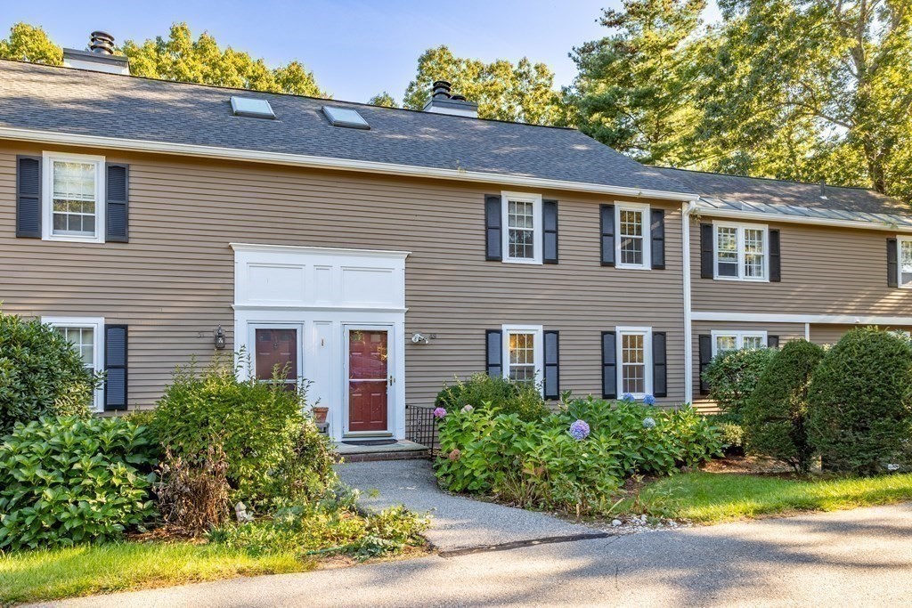 49 Cortland Ln # 49