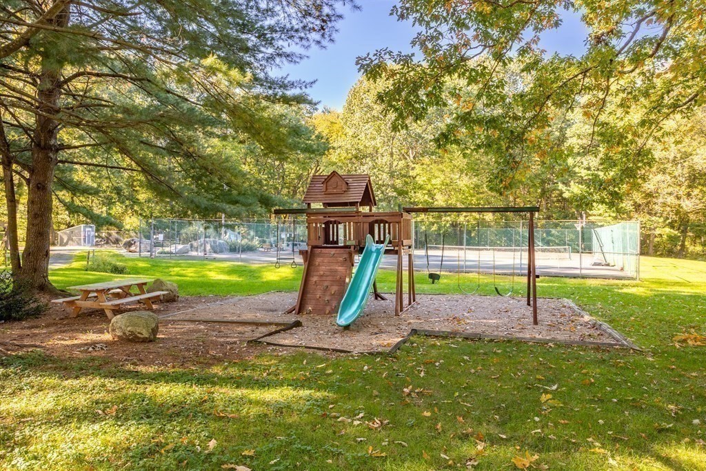 49 Cortland Ln # 49